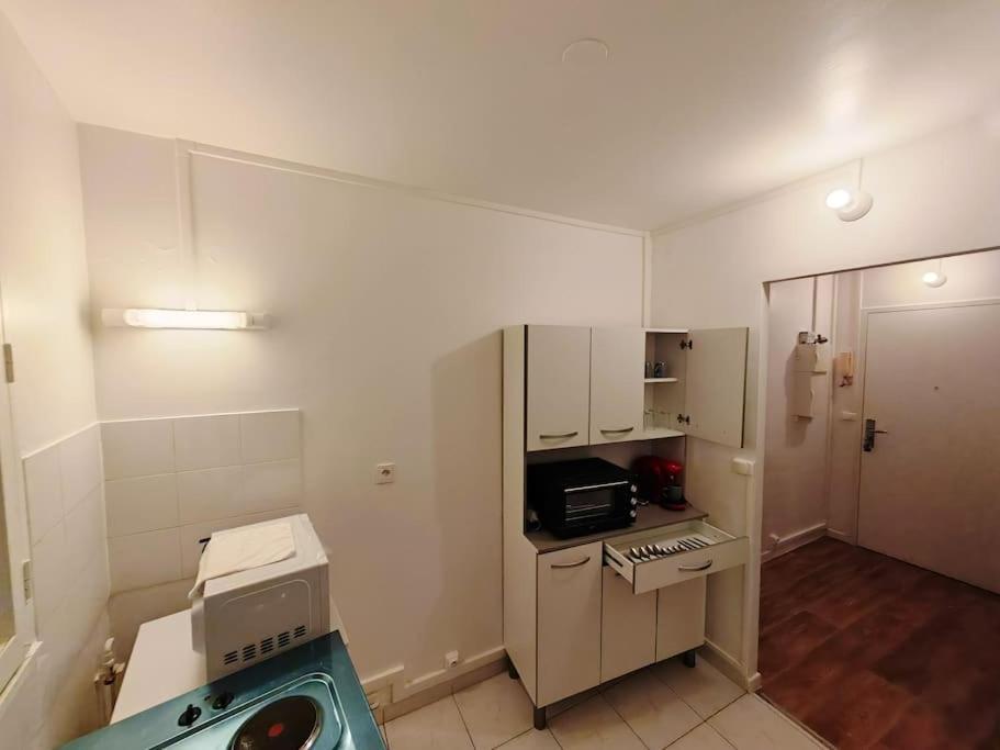Apartament F1 Equipe Avec Ascenseur, Parking Et Pres Des Transports Argenteuil Zewnętrze zdjęcie