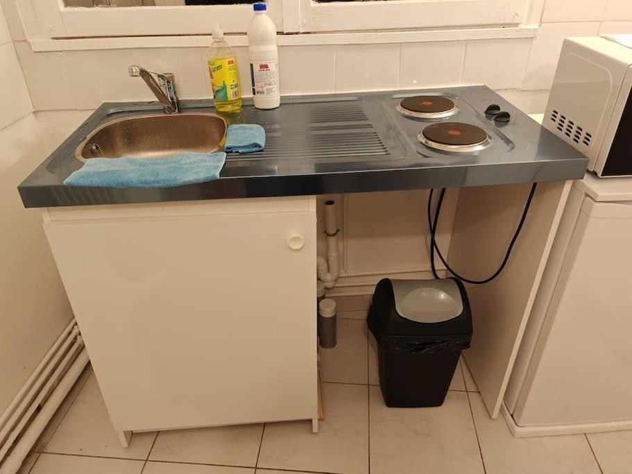 Apartament F1 Equipe Avec Ascenseur, Parking Et Pres Des Transports Argenteuil Zewnętrze zdjęcie